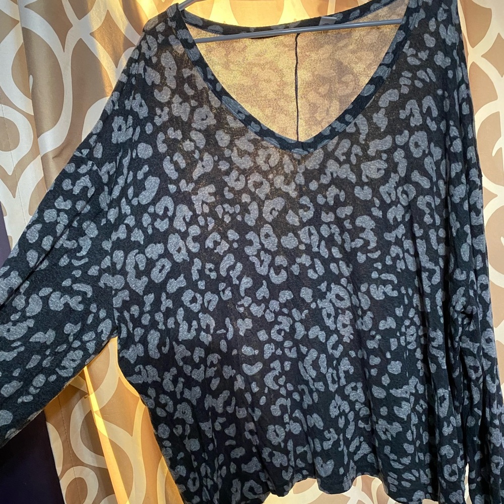 Old Navy Sweater
